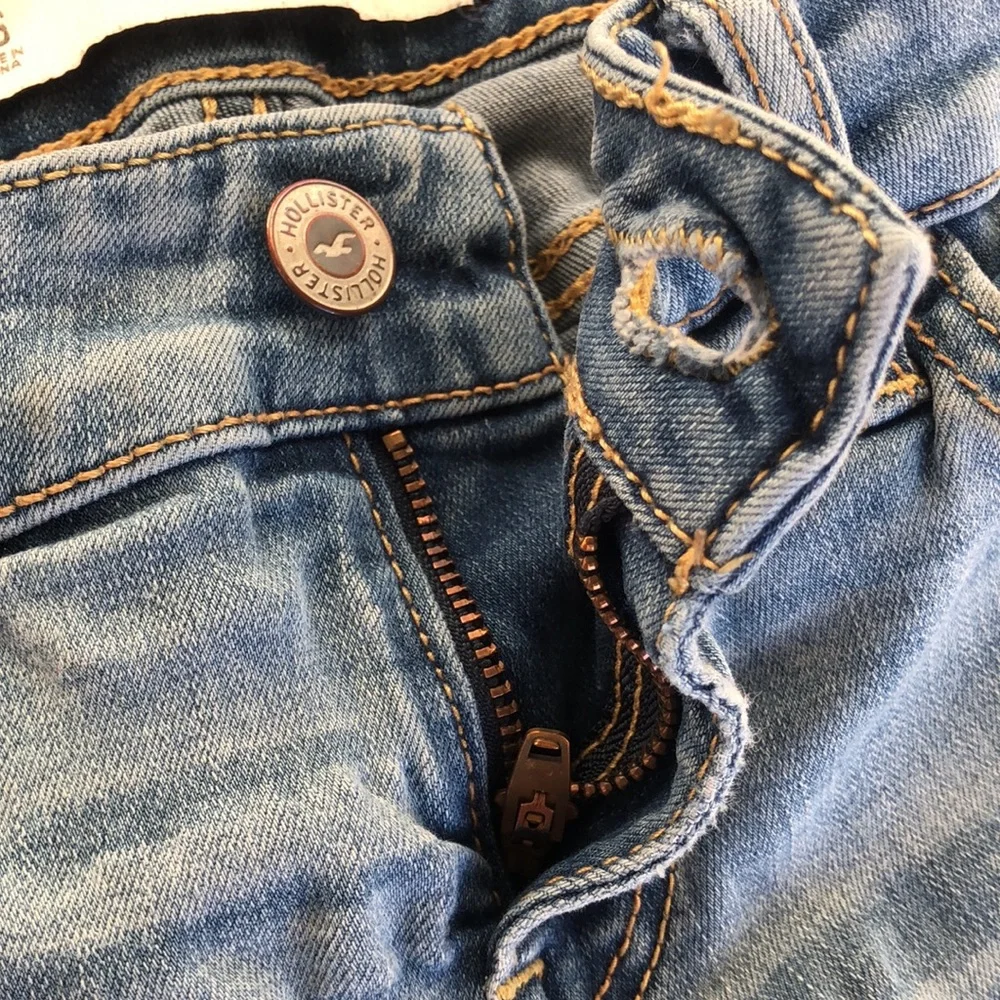Hollister Jeans 👖 - Picture 6 of 9